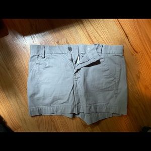 Gap Khaki Sunkissed Short, Grey